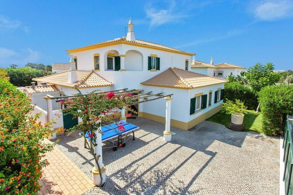 Villa White Sands - Private Oasis, Heated Pool, Beaches & Strip Nearby البوفيرا المظهر الخارجي الصورة