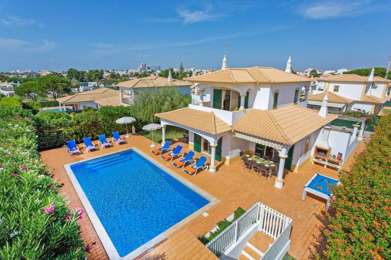Villa White Sands - Private Oasis, Heated Pool, Beaches & Strip Nearby البوفيرا المظهر الخارجي الصورة